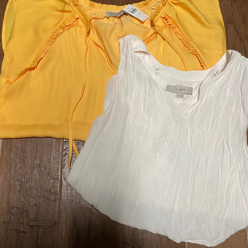 Women’s Loft tops size M